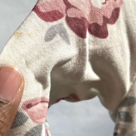 NWT Hat & Sleeper Floral Sleeper Set 🥰 - Picture 4 of 5